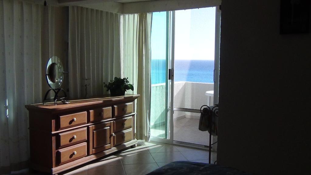 פוארטו מורלוס Vela'S Condos Ocean Front מראה חיצוני תמונה
